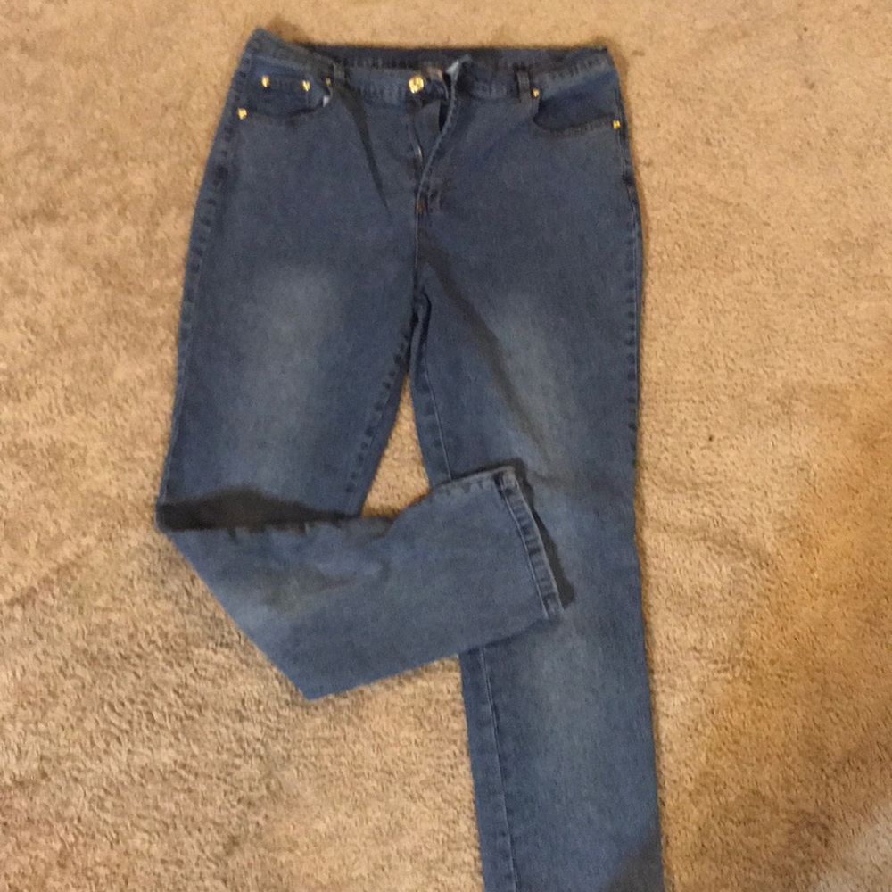 Women’s jeans